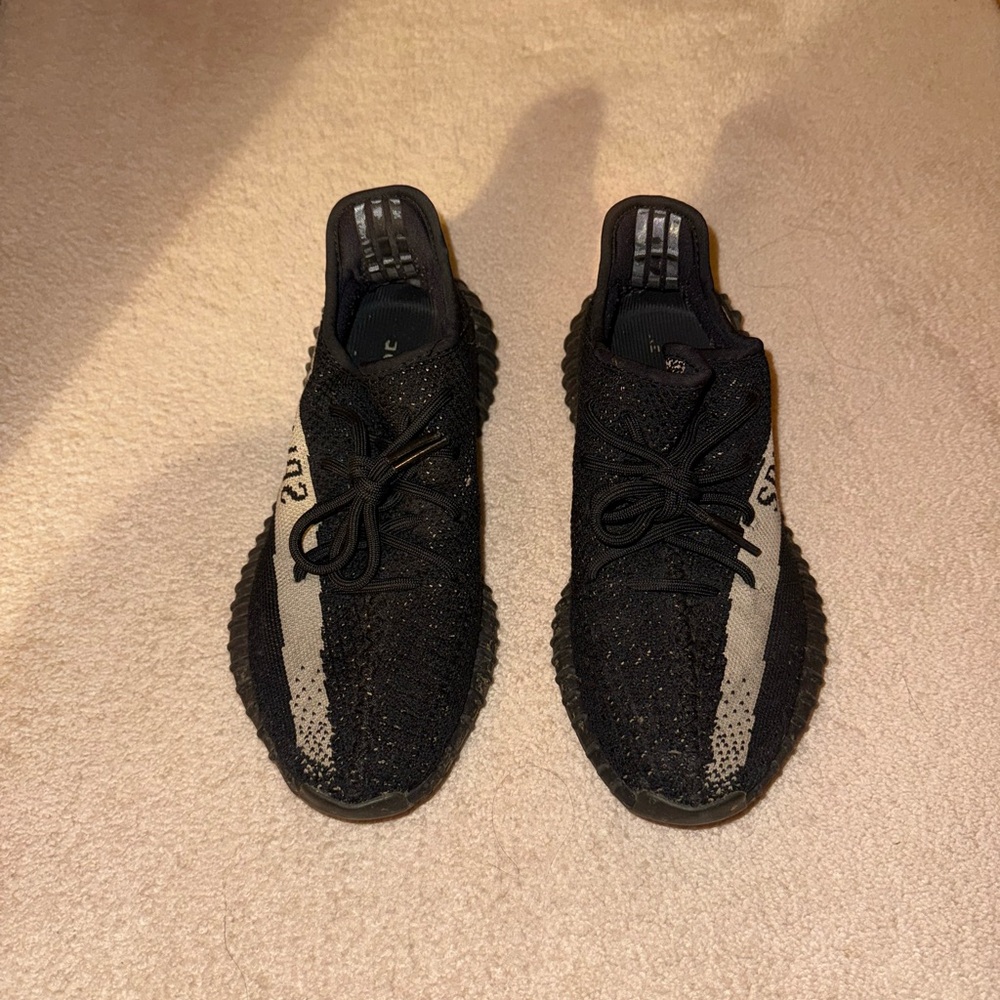 adidas Yeezy Boost 350 V2 Core Black Men's White 'Oreo